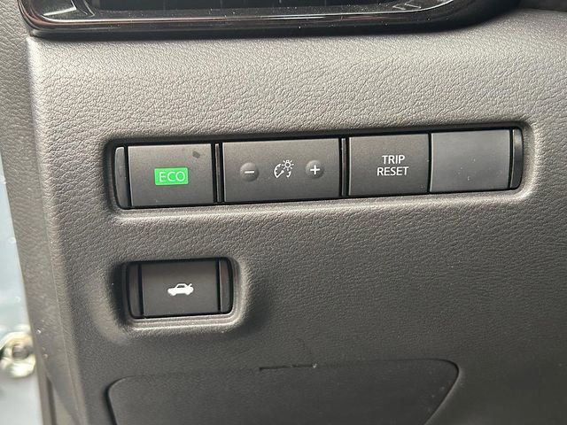 New 2025 Nissan Sentra SR w/ Midnight Edition image 14