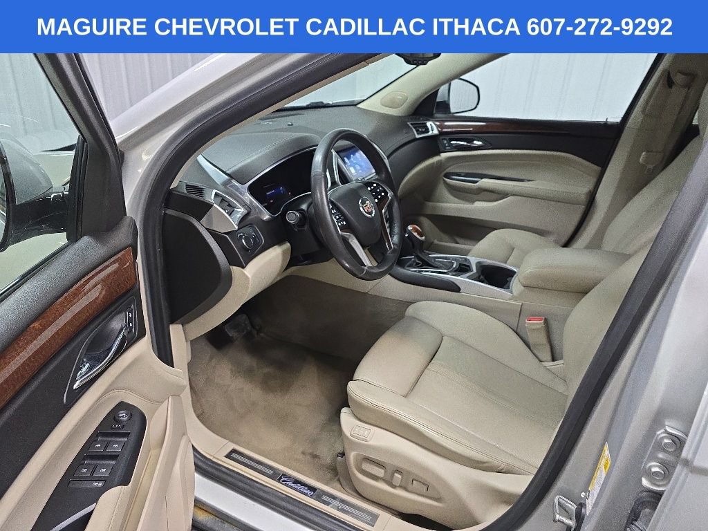 Used 2013 Cadillac SRX Luxury FWD image 29