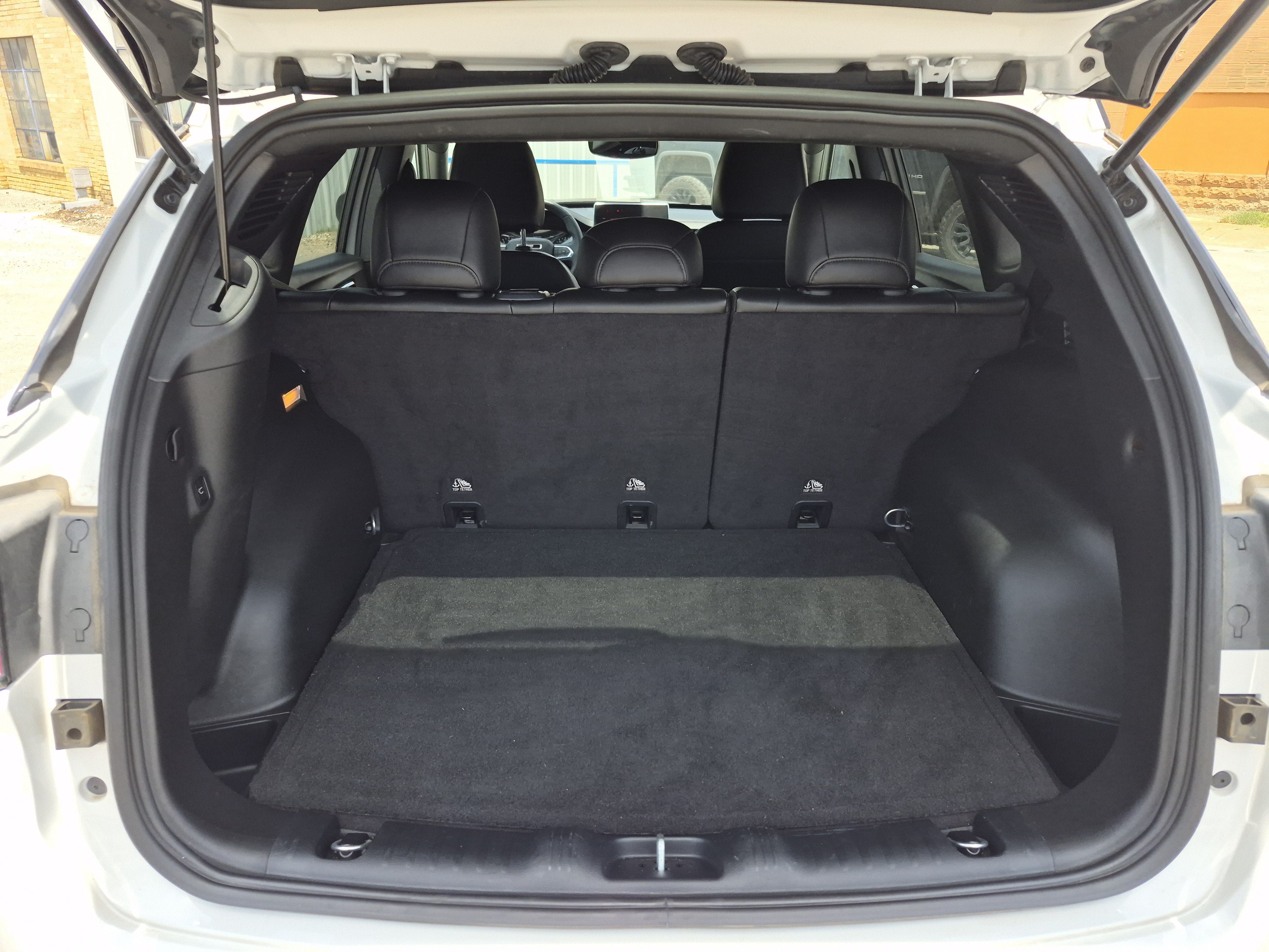 Used 2024 Jeep Compass Latitude w/ Convenience Group AWD/4WD image 9