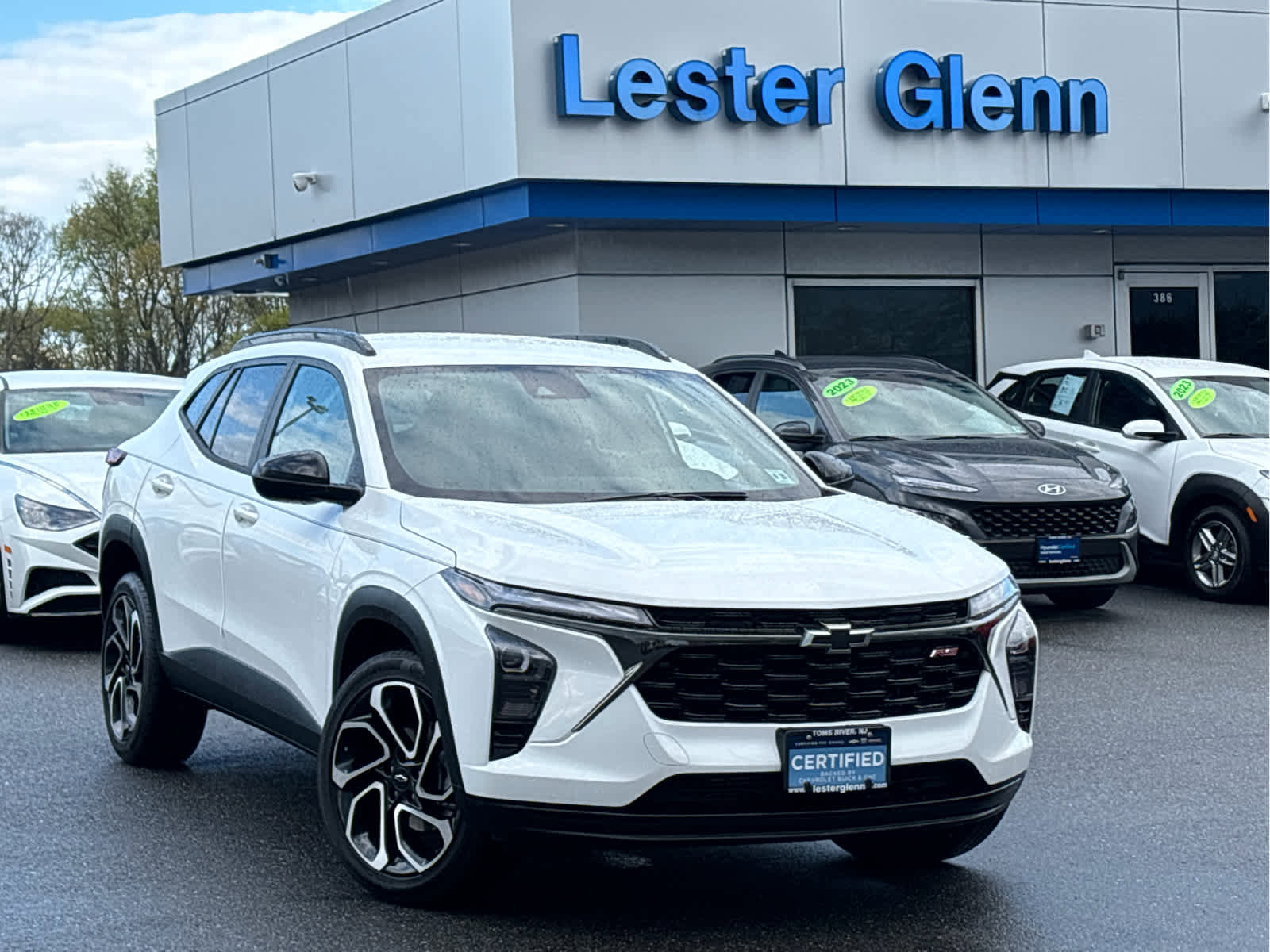 Certified 2025 Chevrolet Trax RS w/ Driver Confidence Package FWD image 27