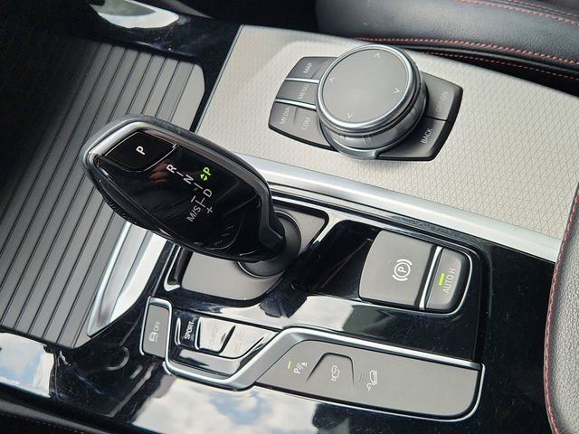 Used 2019 BMW X4 xDrive30i w/ M Sport Package image 16