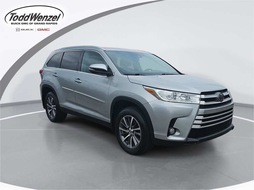 Used 2019 Toyota Highlander XLE