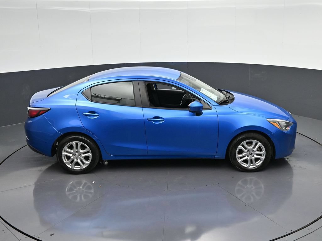 Used 2016 Scion iA FWD image 22