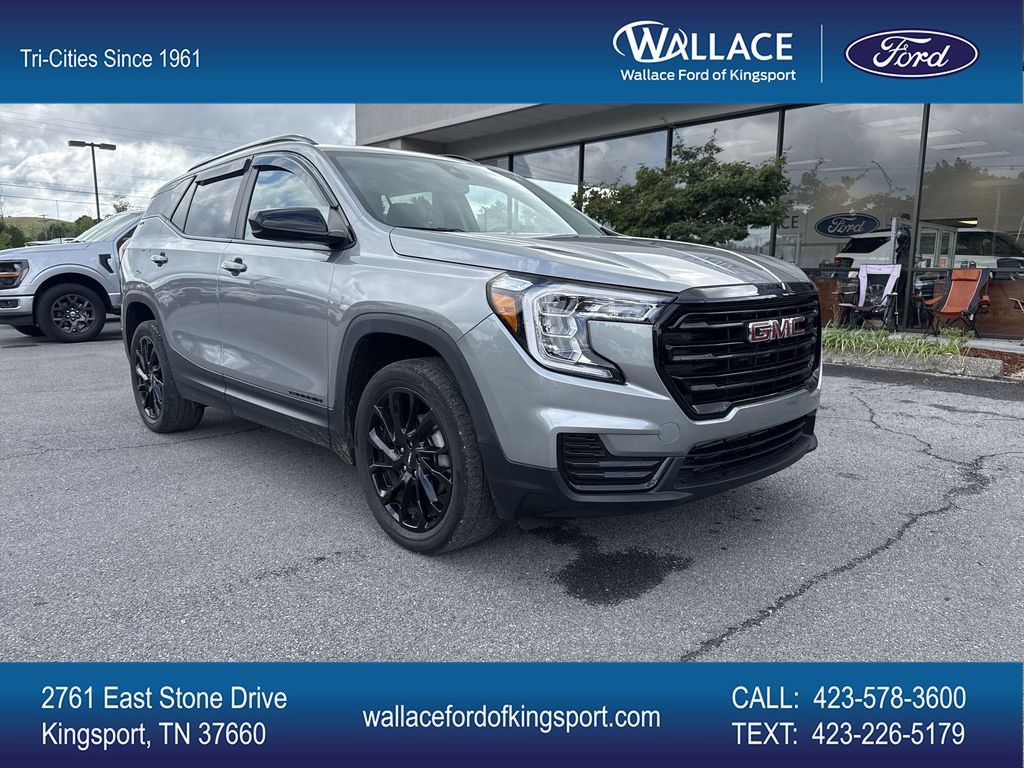 Used 2024 GMC Terrain SLE w/ Driver Convenience Package