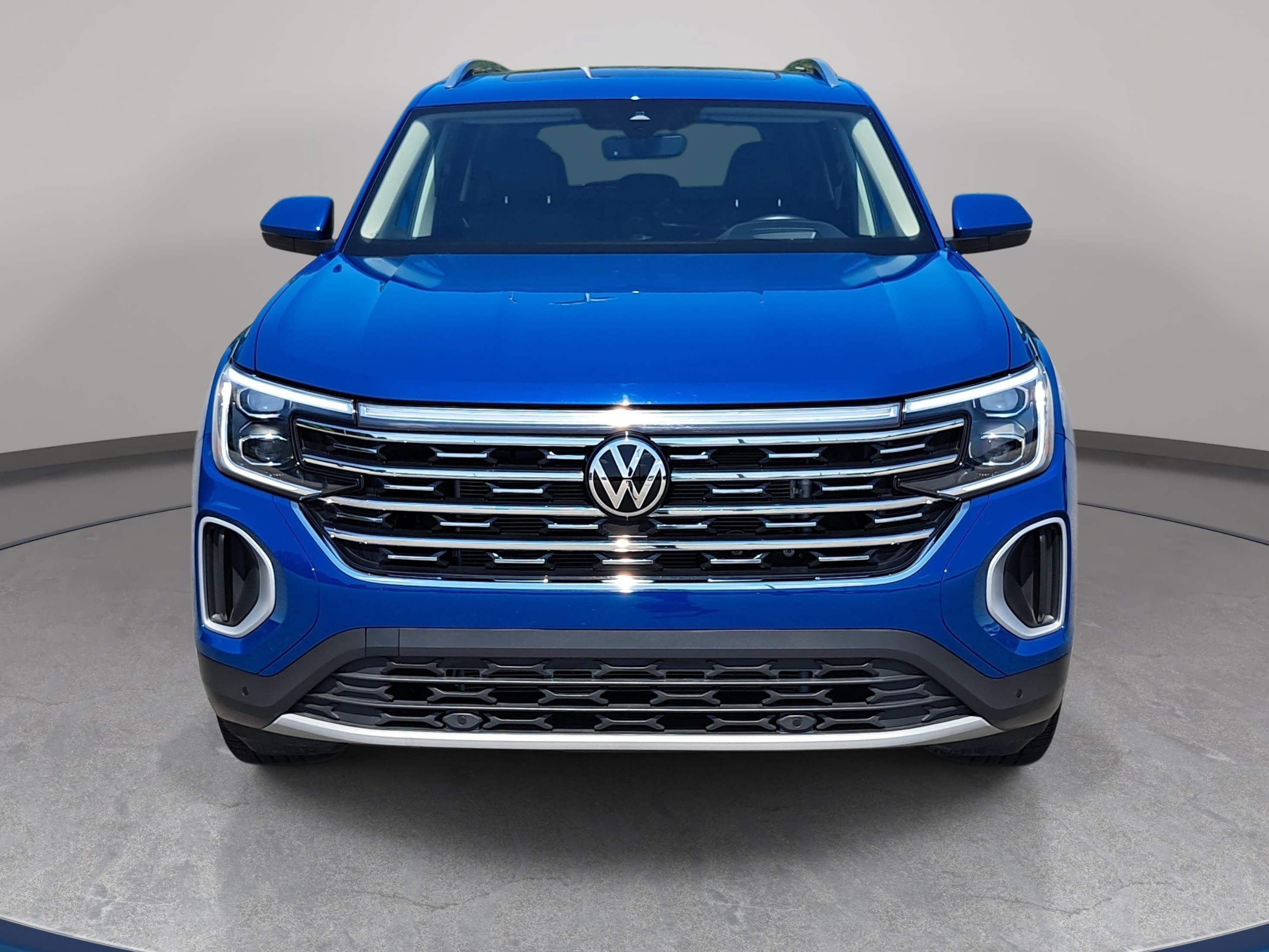 Certified 2026 Volkswagen Atlas SEL AWD/4WD image 2