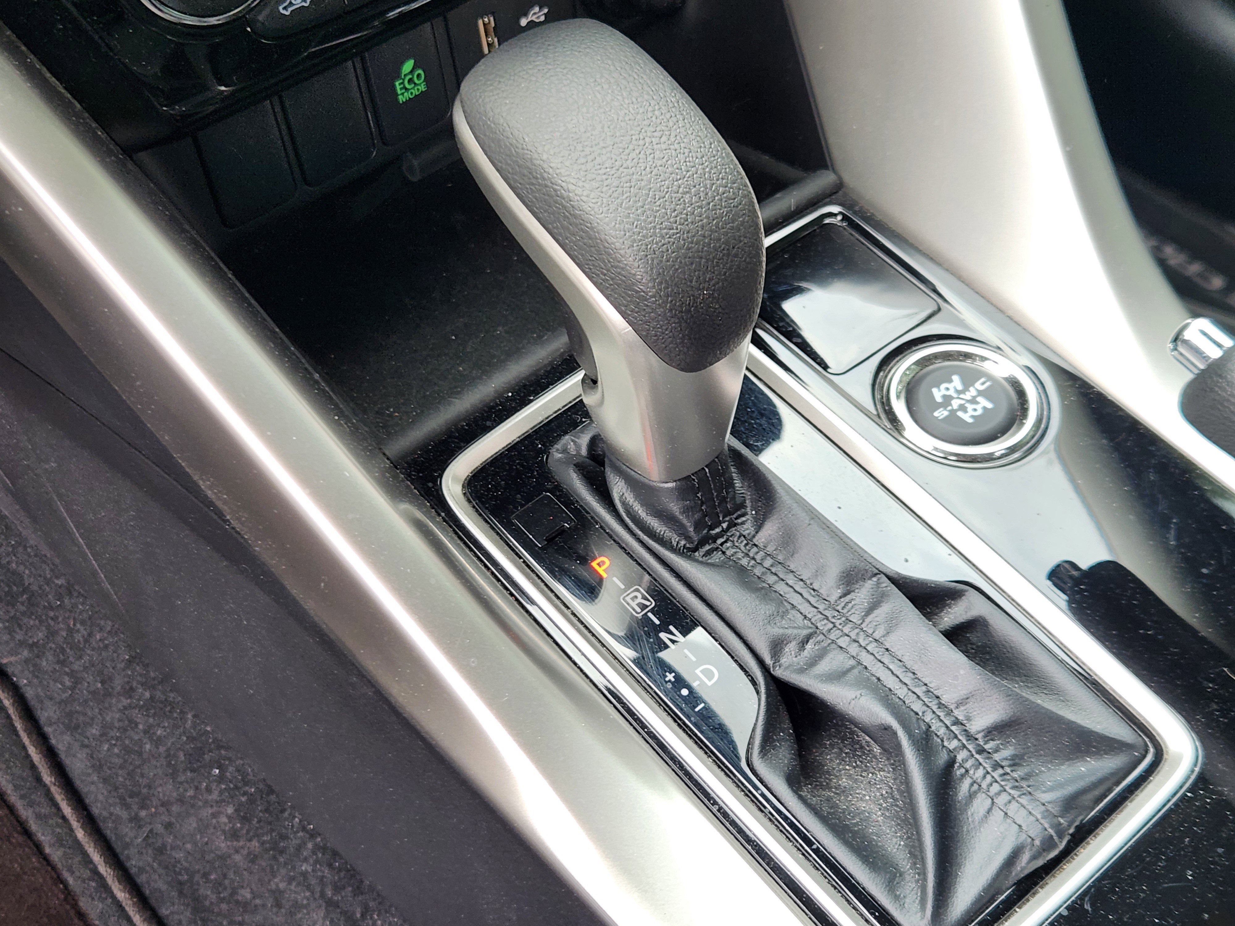 Used 2024 Mitsubishi Eclipse Cross ES AWD/4WD image 13