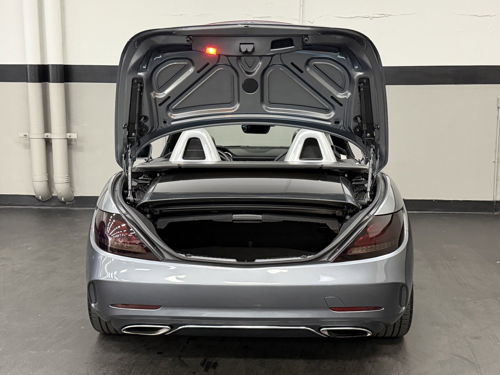 Used 2020 Mercedes-Benz SLC 300 image 15