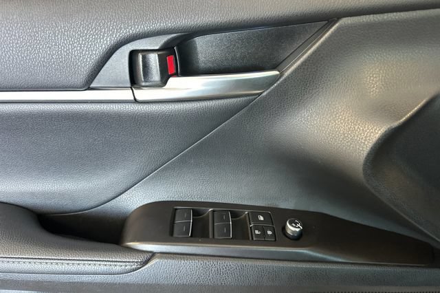 Used 2024 Toyota Camry XSE FWD image 14