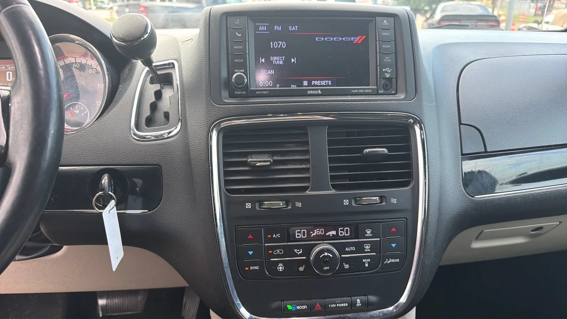 Used 2019 Dodge Grand Caravan SXT w/ Driver Convenience Group FWD image 92