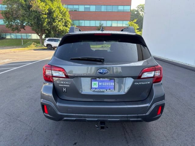 Used 2018 Subaru Outback 2.5i Limited AWD/4WD image 6