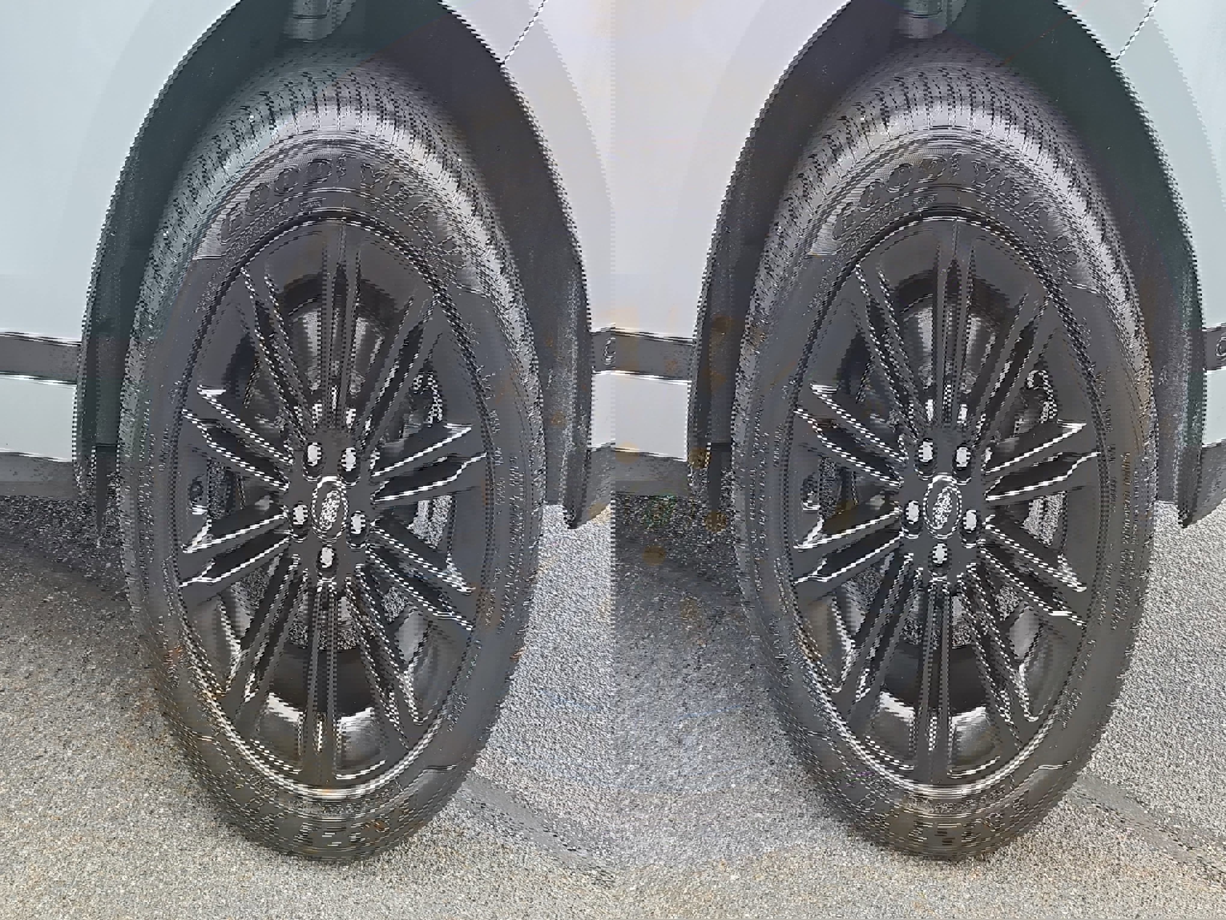 Used 2025 Land Rover Range Rover Evoque S image 34