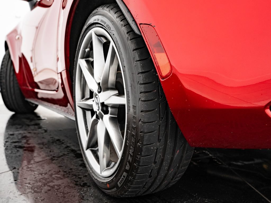 Used 2022 MAZDA MX-5 Miata RF Grand Touring w/ Weather Package RWD image 43