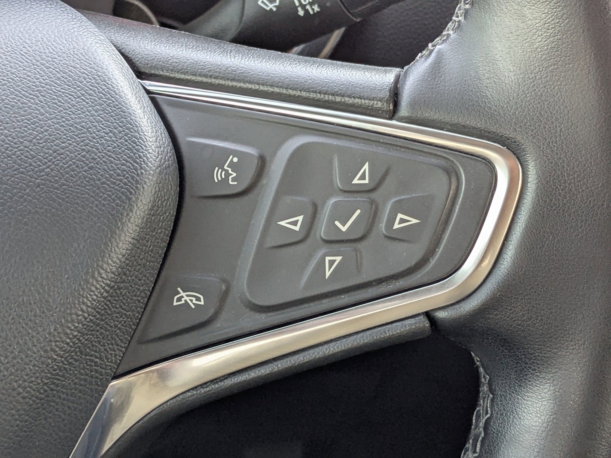 Used 2024 Chevrolet Equinox LT image 26