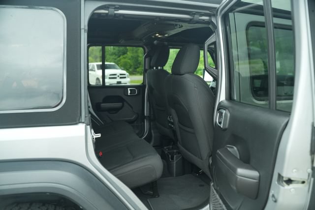 Used 2020 Jeep Wrangler Unlimited Sport AWD/4WD image 22