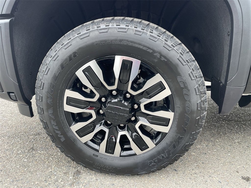 New 2026 GMC Sierra 3500 Denali Ultimate image 34