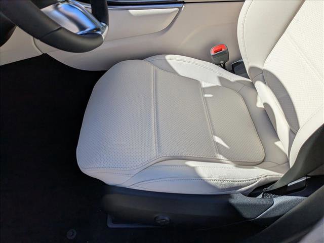 New 2026 Mercedes-Benz GLC 300 image 4