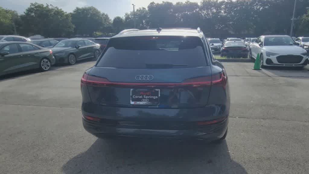 Certified 2024 Audi Q8 e-tron Premium Plus AWD/4WD image 7