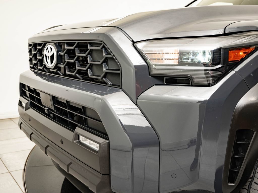 Used 2025 Toyota 4Runner TRD Off-Road Premium w/ Tow Technology Package AWD/4WD image 3