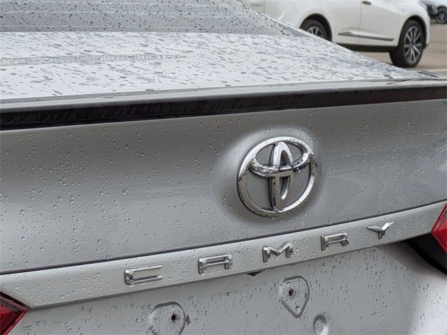 Used 2020 Toyota Camry XSE image 10