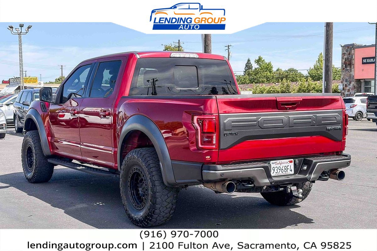 Used 2018 Ford F150 Raptor w/ Equipment Group 802A Luxury AWD/4WD image 2