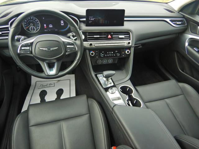 Used 2025 Genesis G70 2.5T image 2