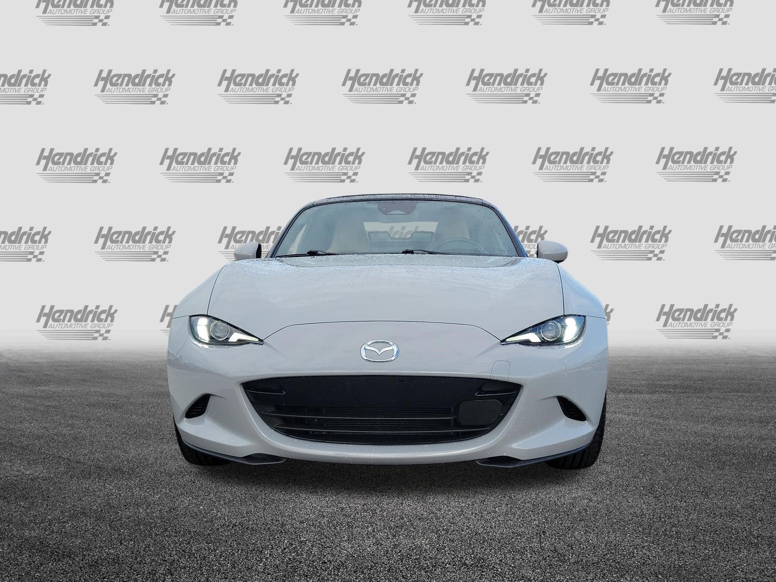 Used 2025 MAZDA MX-5 Miata Grand Touring RWD image 9