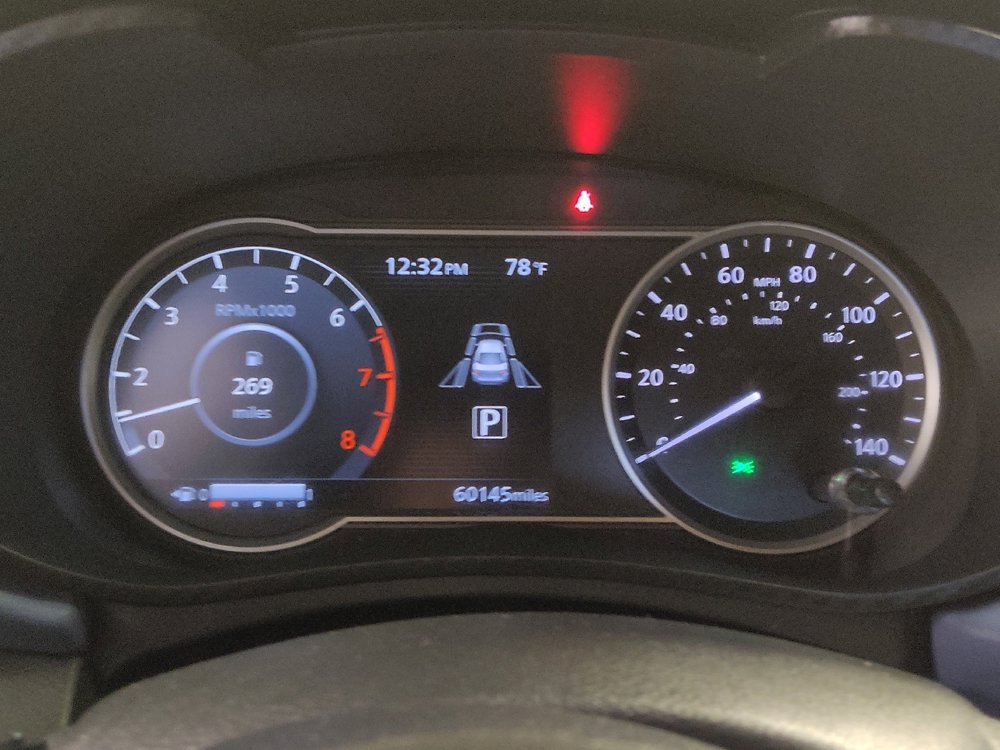 Used 2023 Nissan Versa SV image 23