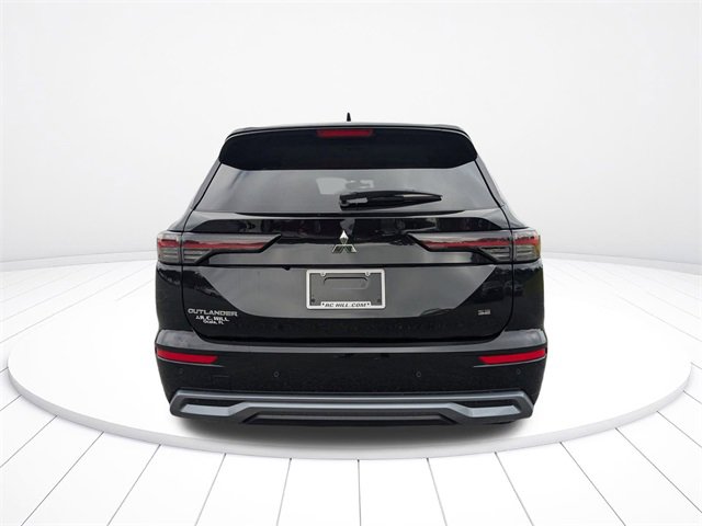 New 2025 Mitsubishi Outlander SE image 4