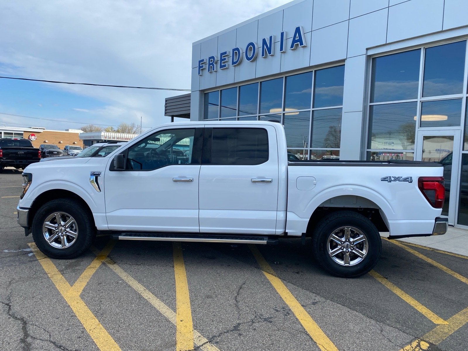 Used 2025 Ford F150 XLT w/ Equipment Group 301A Standard image 2