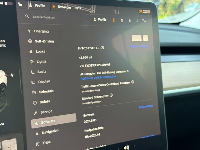 Used 2023 Tesla Model 3 Standard Range RWD image 34