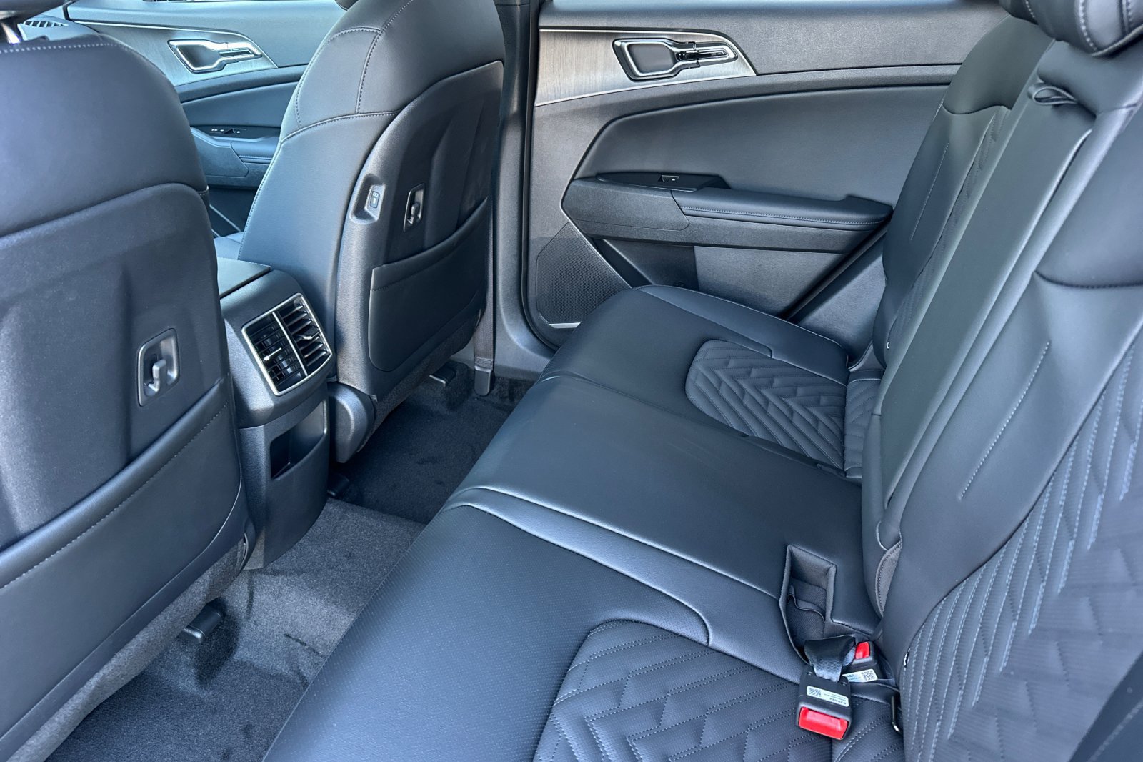 New 2027 Kia Sportage X-Line AWD/4WD image 12