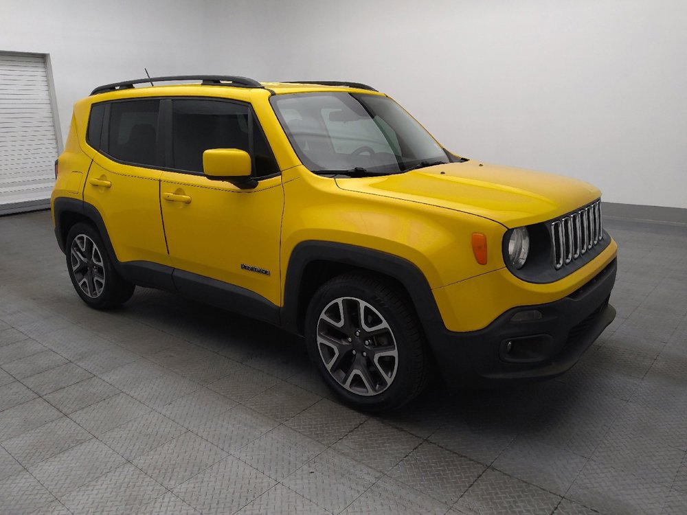 Used 2016 Jeep Renegade Latitude FWD image 11