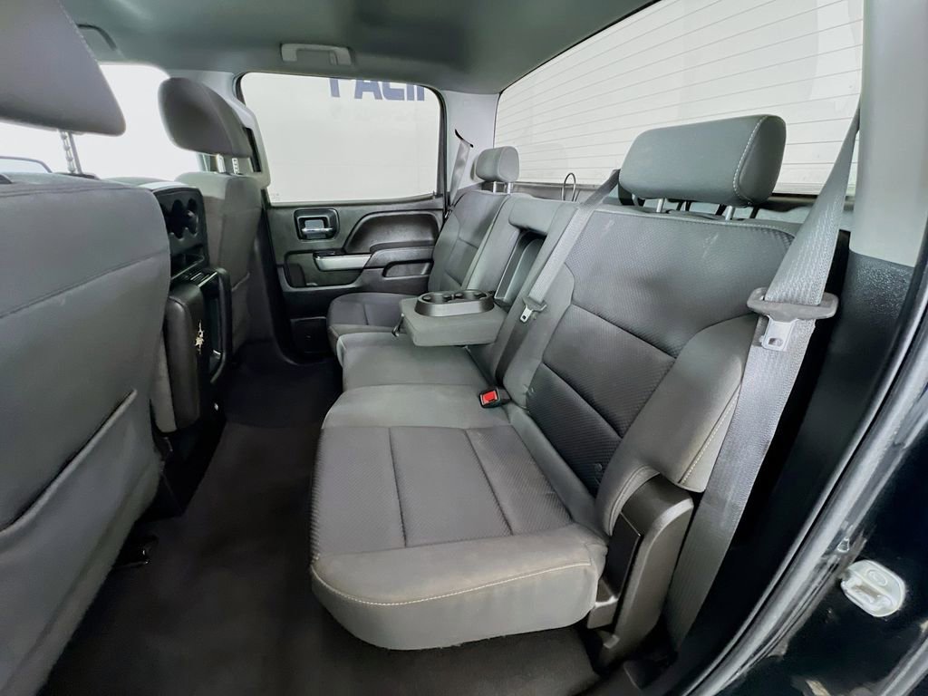 Used 2018 Chevrolet Silverado 1500 LT w/ All Star Edition image 31