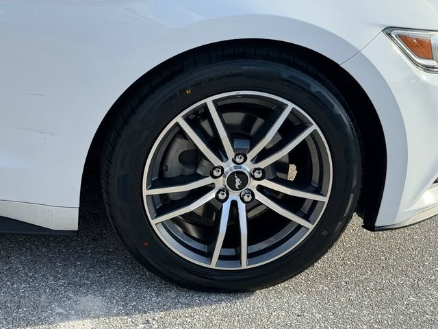 Used 2016 Ford Mustang Premium RWD image 9