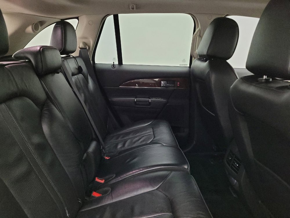 Used 2014 Lincoln MKX AWD w/ Equipment Group 102A image 19