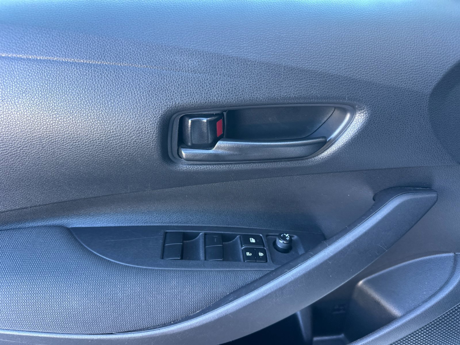 Used 2024 Toyota Corolla LE image 10