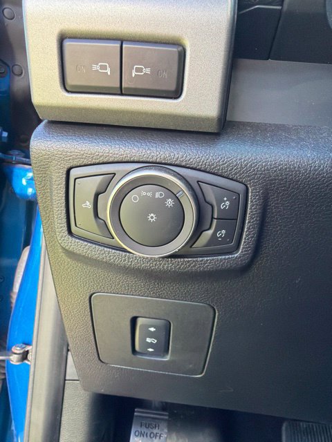 Used 2017 Ford F150 Raptor w/ Equipment Group 802A Luxury AWD/4WD image 19