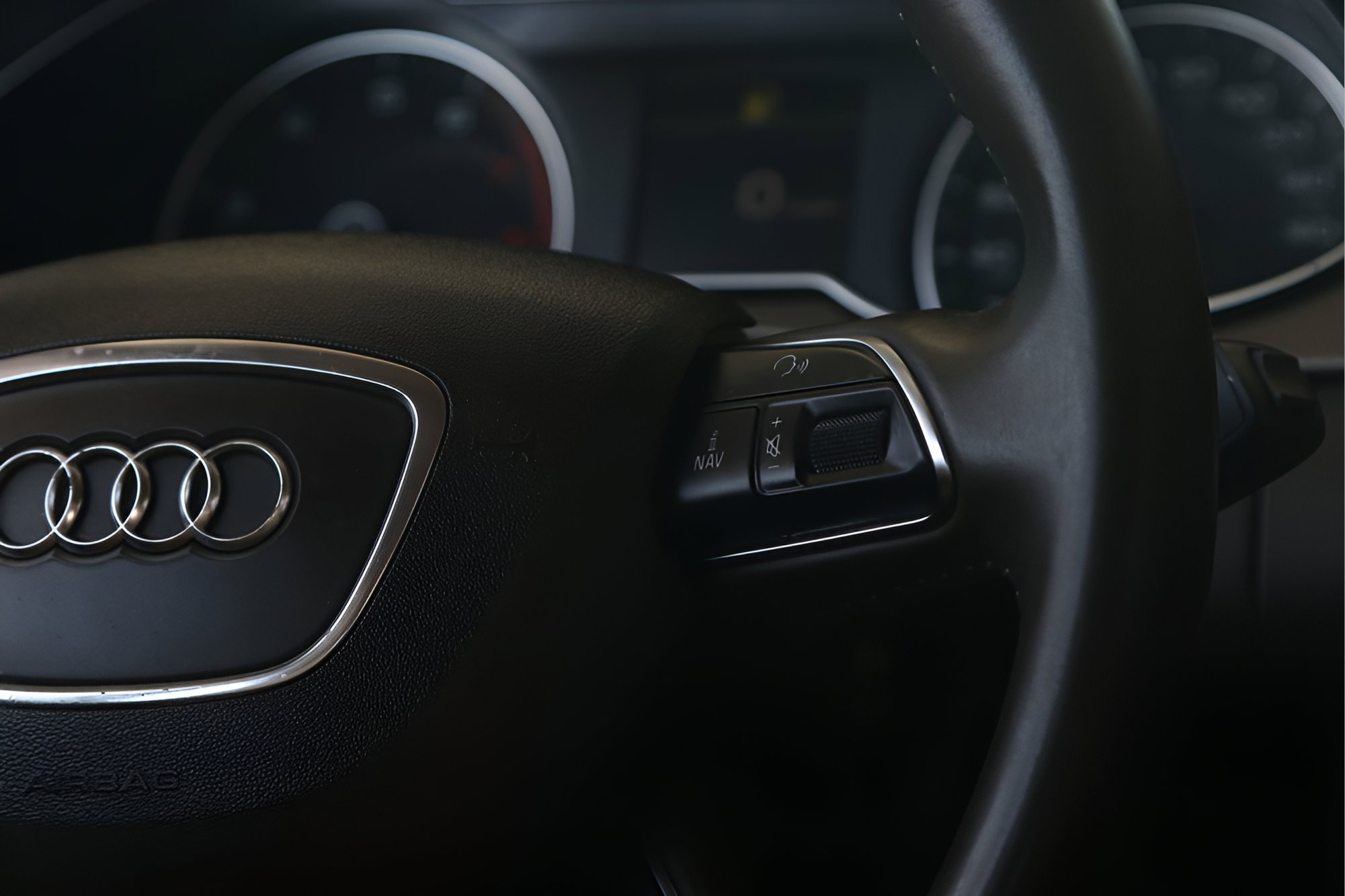 Used 2013 Audi A4 2.0T Premium Plus w/ Premium Plus Pkg image 26