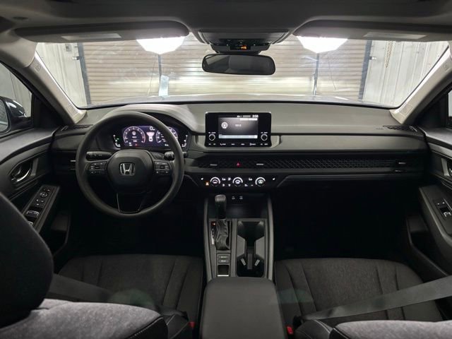 Used 2023 Honda Accord EX image 14