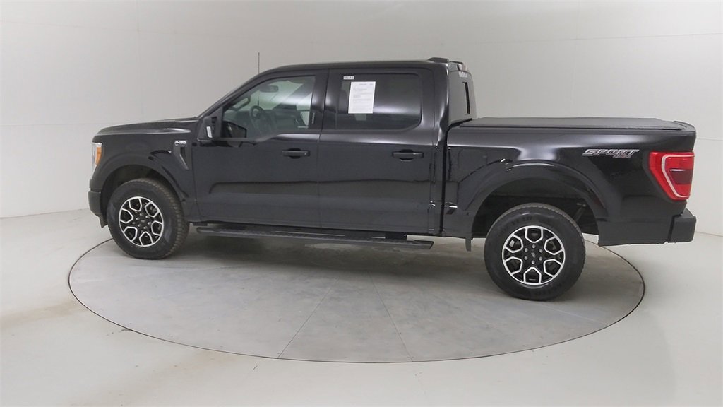 Certified 2022 Ford F150 XLT w/ Equipment Group 302A High image 18