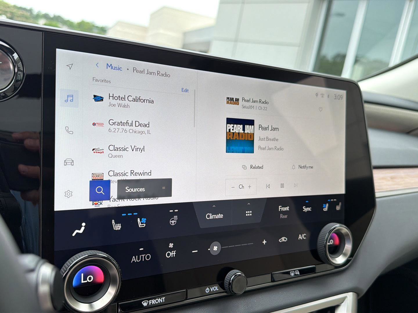 Certified 2024 Lexus RX 350 FWD w/ Convenience Package image 25