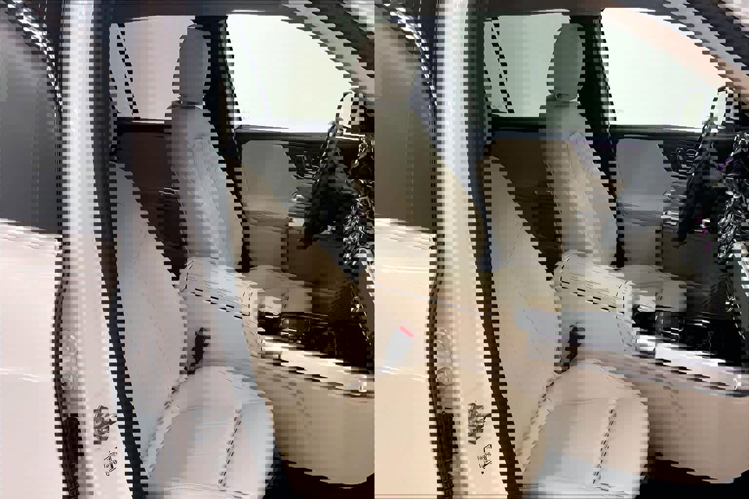 Certified 2022 Mercedes-Benz GLB 250 4MATIC image 11