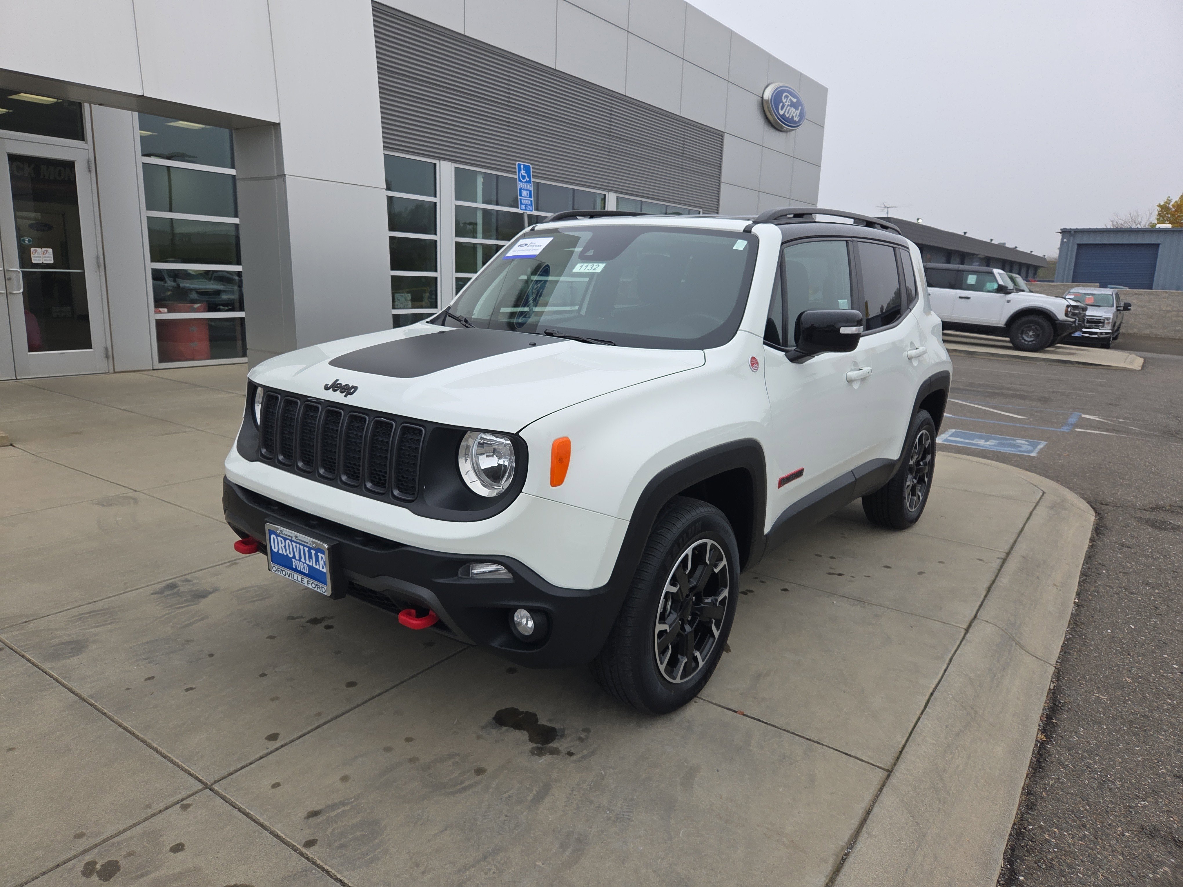 Used 2023 Jeep Renegade Trailhawk image 1