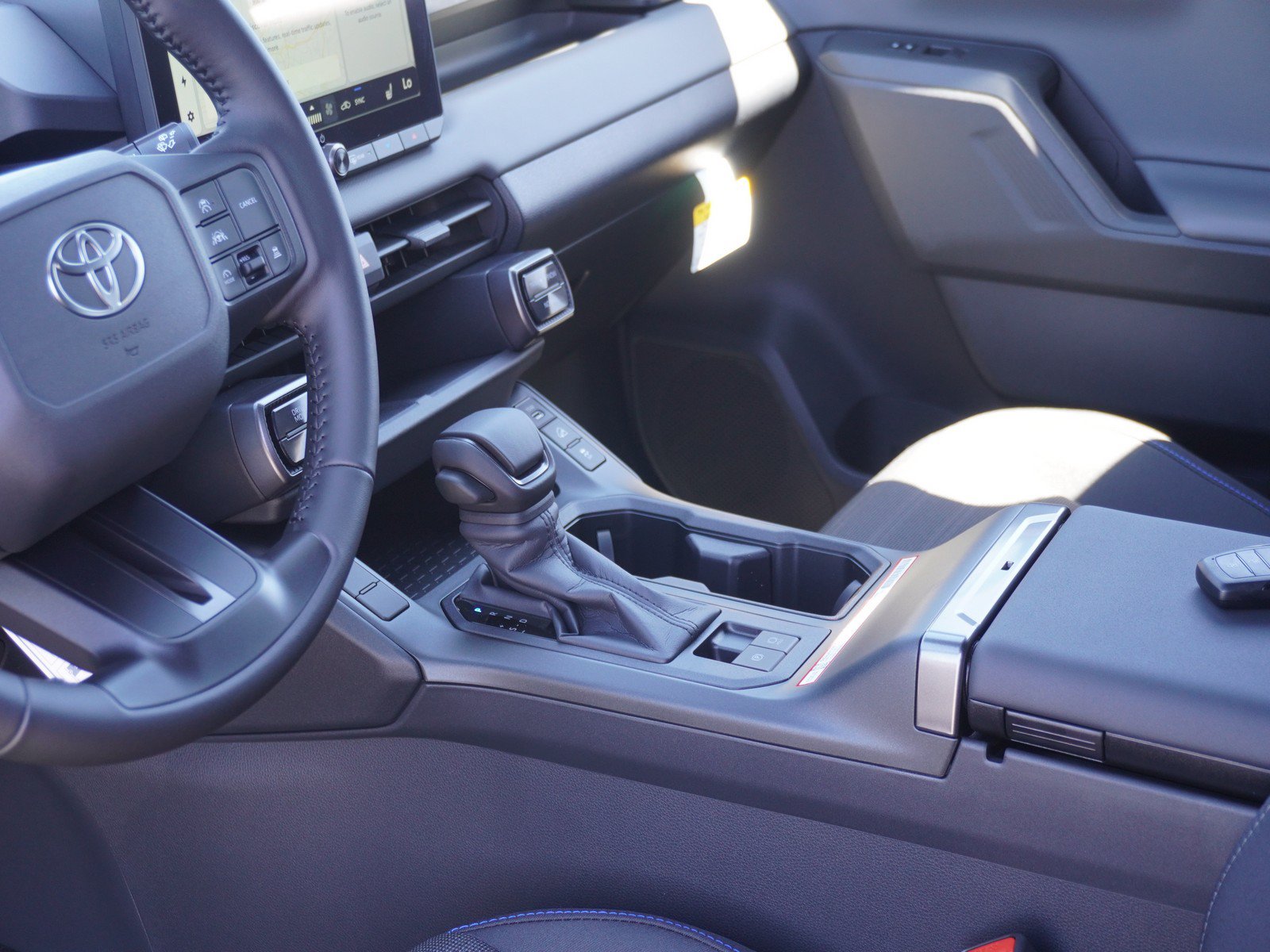 New 2026 Toyota RAV4 SE AWD/4WD image 21