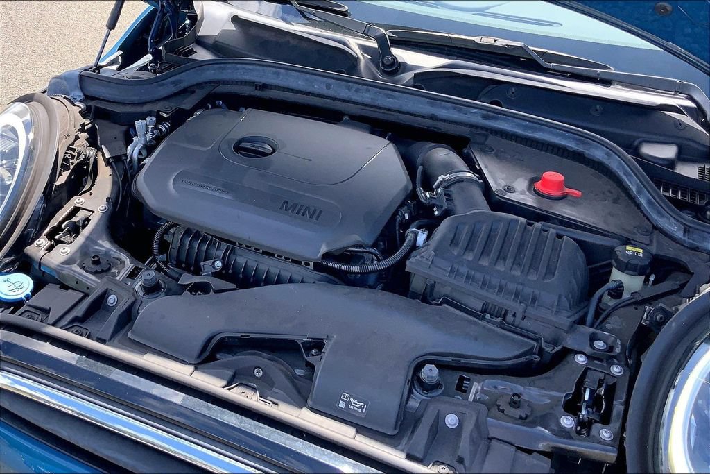 Used 2022 MINI Cooper 4-Door Hardtop FWD image 29