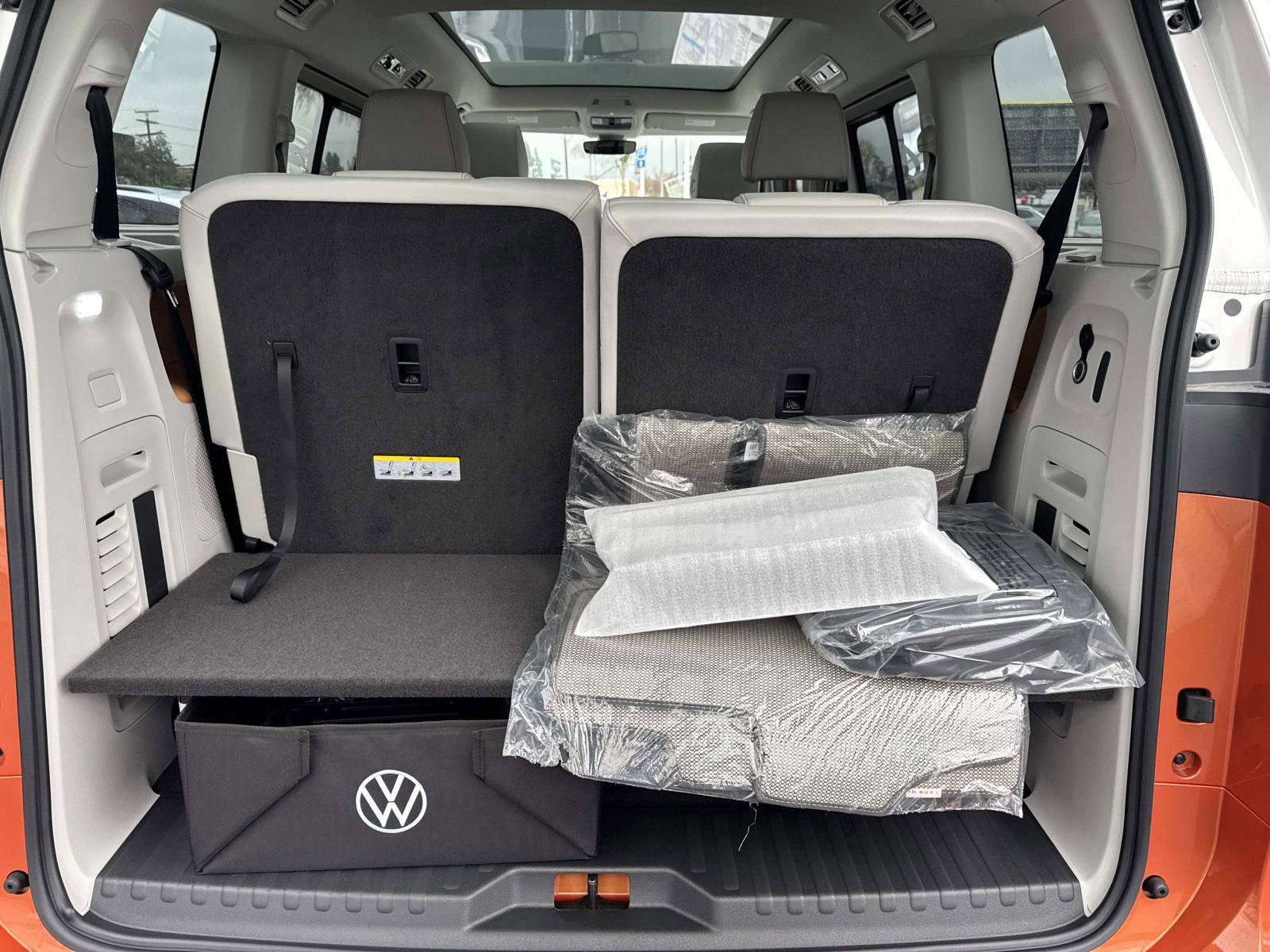 New 2025 Volkswagen ID. Buzz Pro S Plus image 5