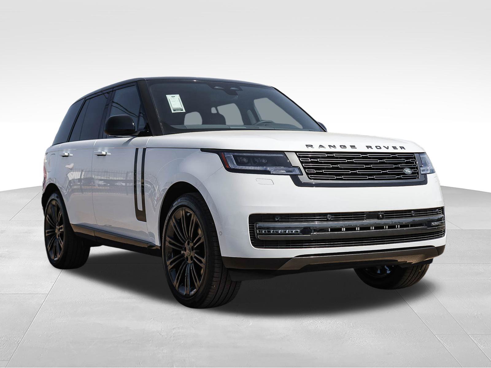 New 2026 Land Rover Range Rover SE AWD/4WD image 3