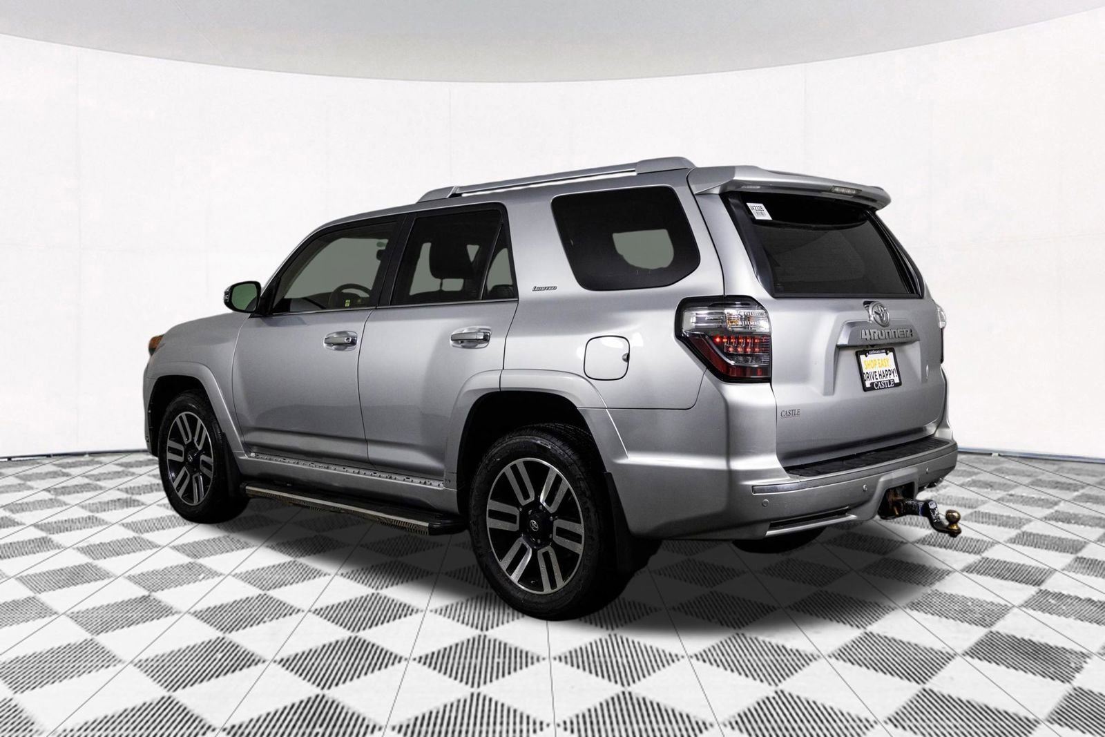 Used 2014 Toyota 4Runner Limited AWD/4WD image 13