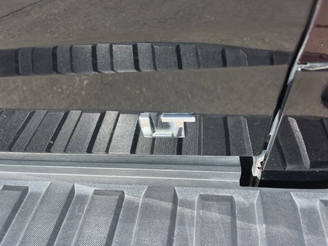 Used 2015 Chevrolet Silverado 1500 LT w/ LT Convenience Package image 6