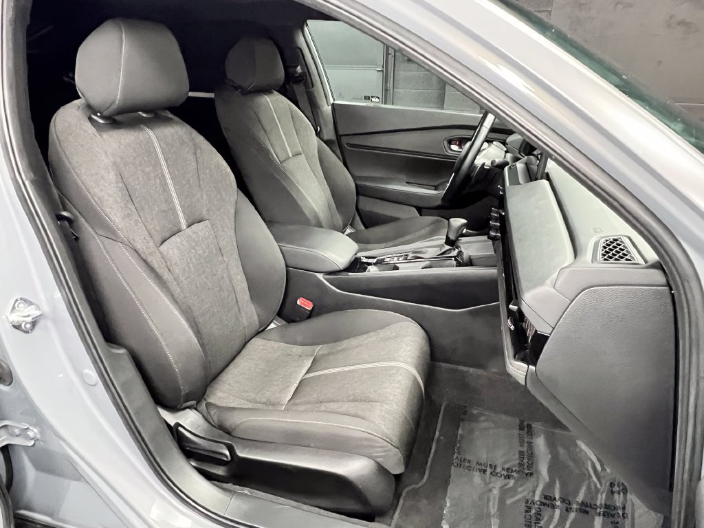 Used 2025 Honda Accord Sport image 8